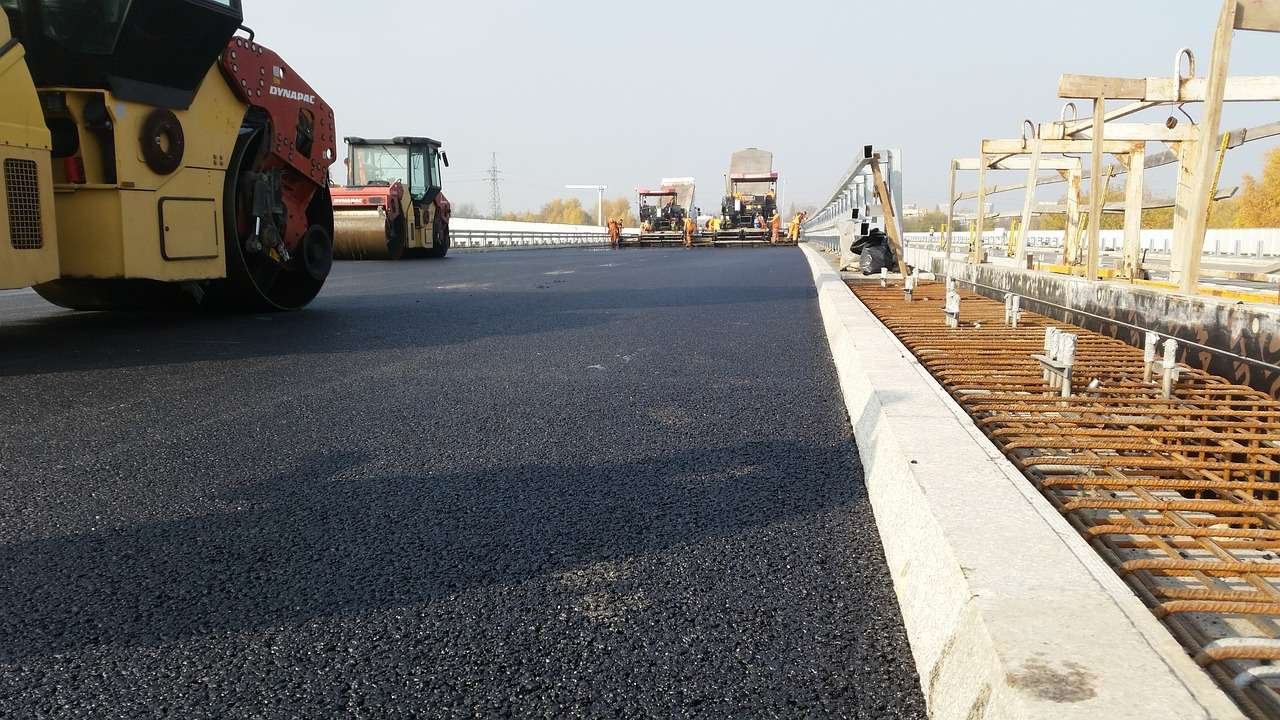 maquinarias-para-proyectos-de-asfaltado